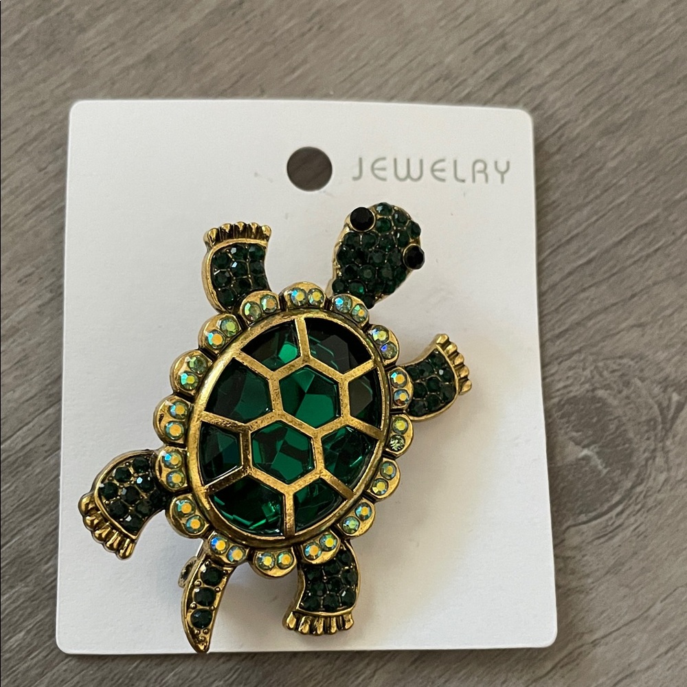 Artisan Green and Gold Turtle Brooch - Picture 1 of 9